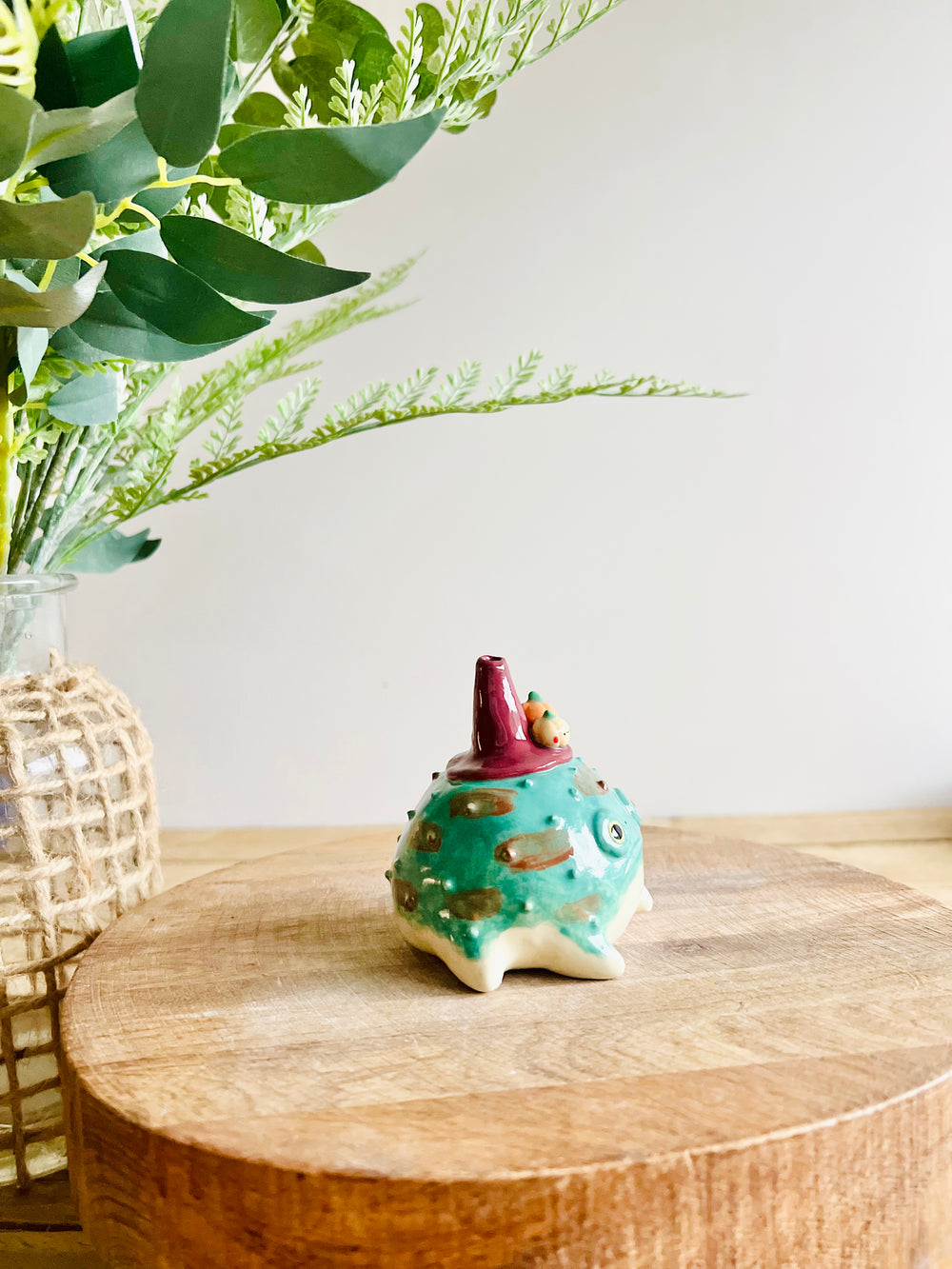 Grumpy Froggo witch with pumpkin friends bud vase, photo 3 of 10