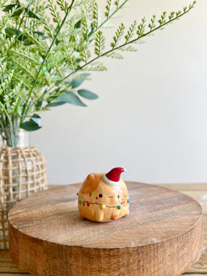 Ginger cat Christmas lights bud vase