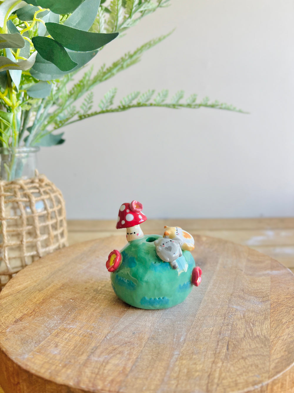Romantic cat bud vase, photo 1 of 11