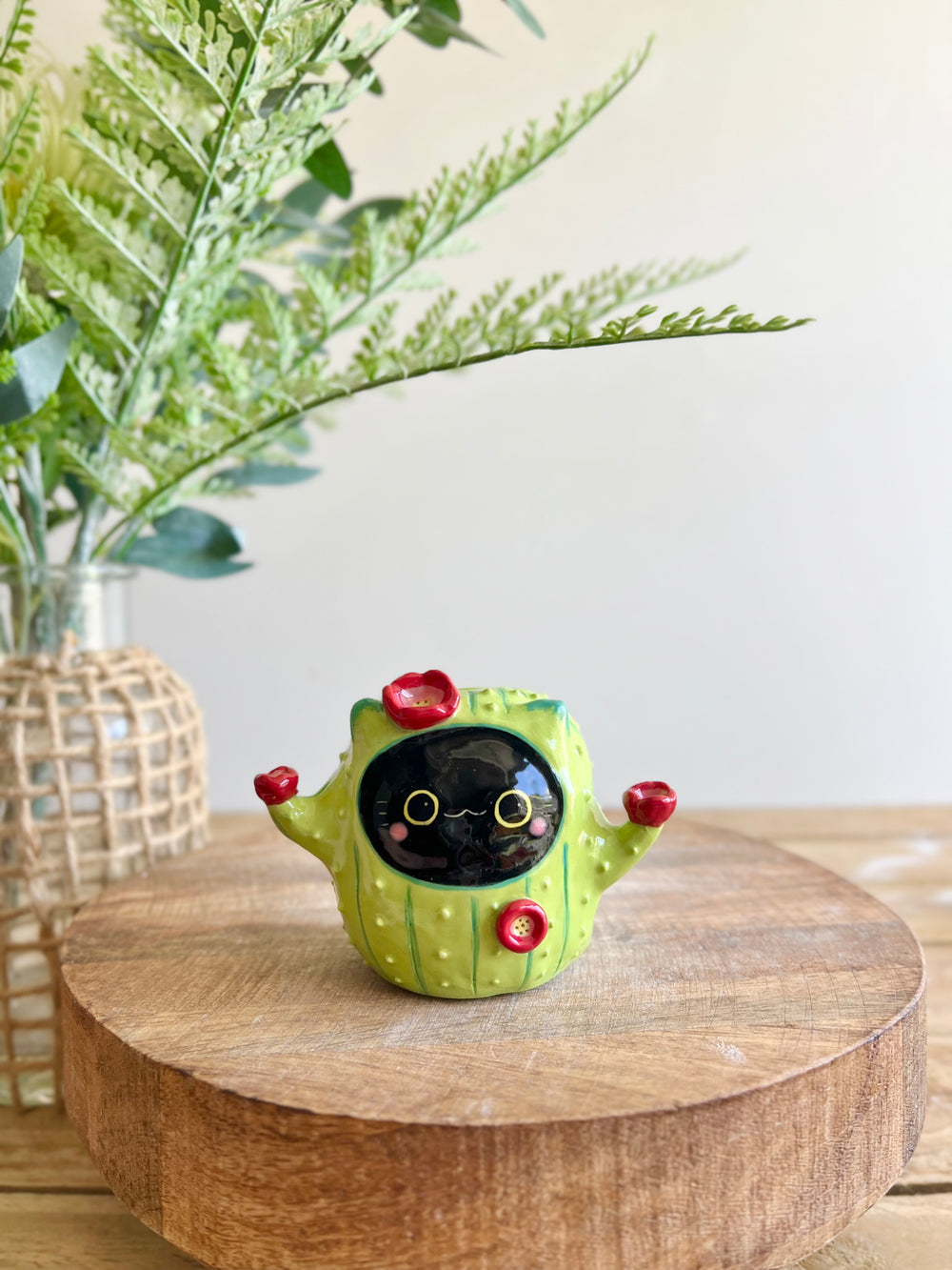 Flowery Black CAT-us bud vase, photo 2 of 11
