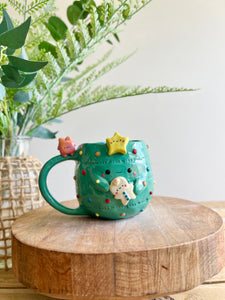 Christmas tree mug with gingerbread and present friend