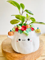 Flowery ghost pot with pumpkin friends