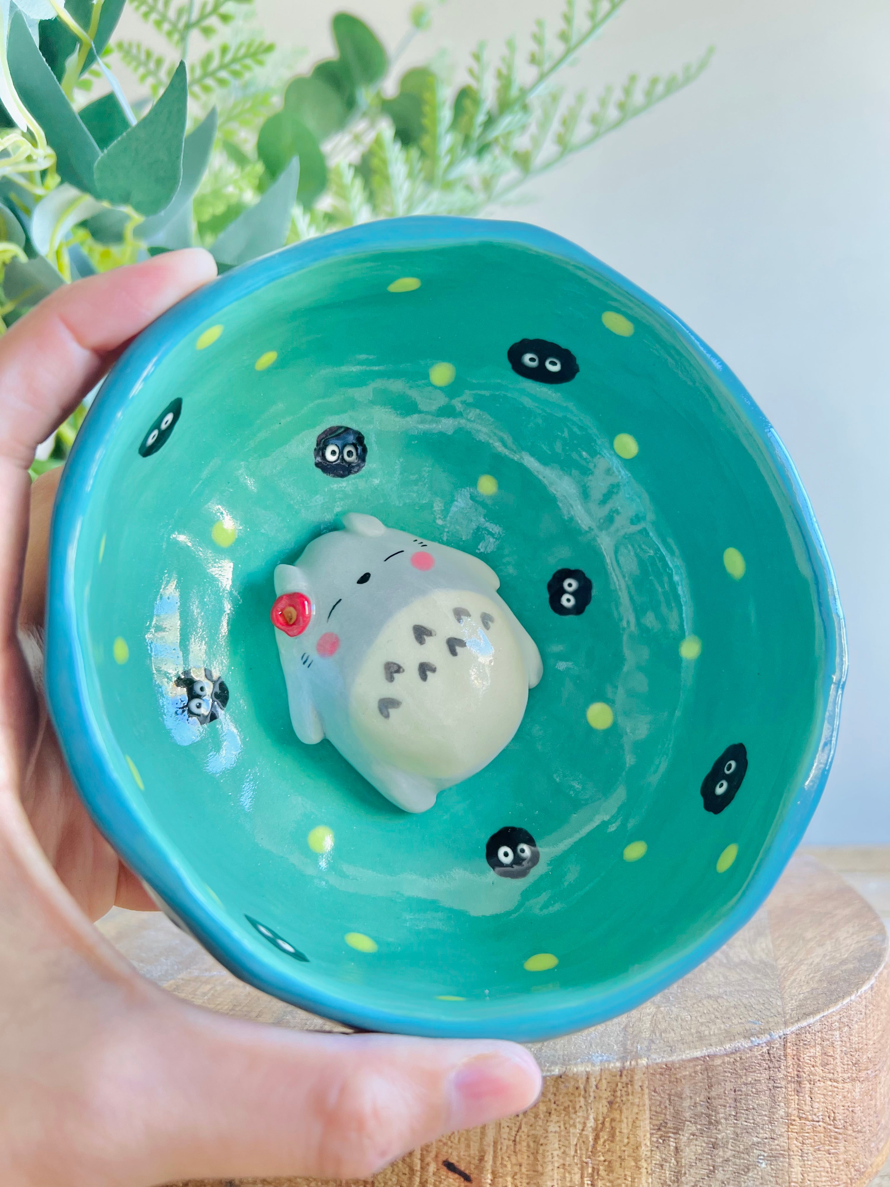 Sleeping Totoro soot sprite bowl