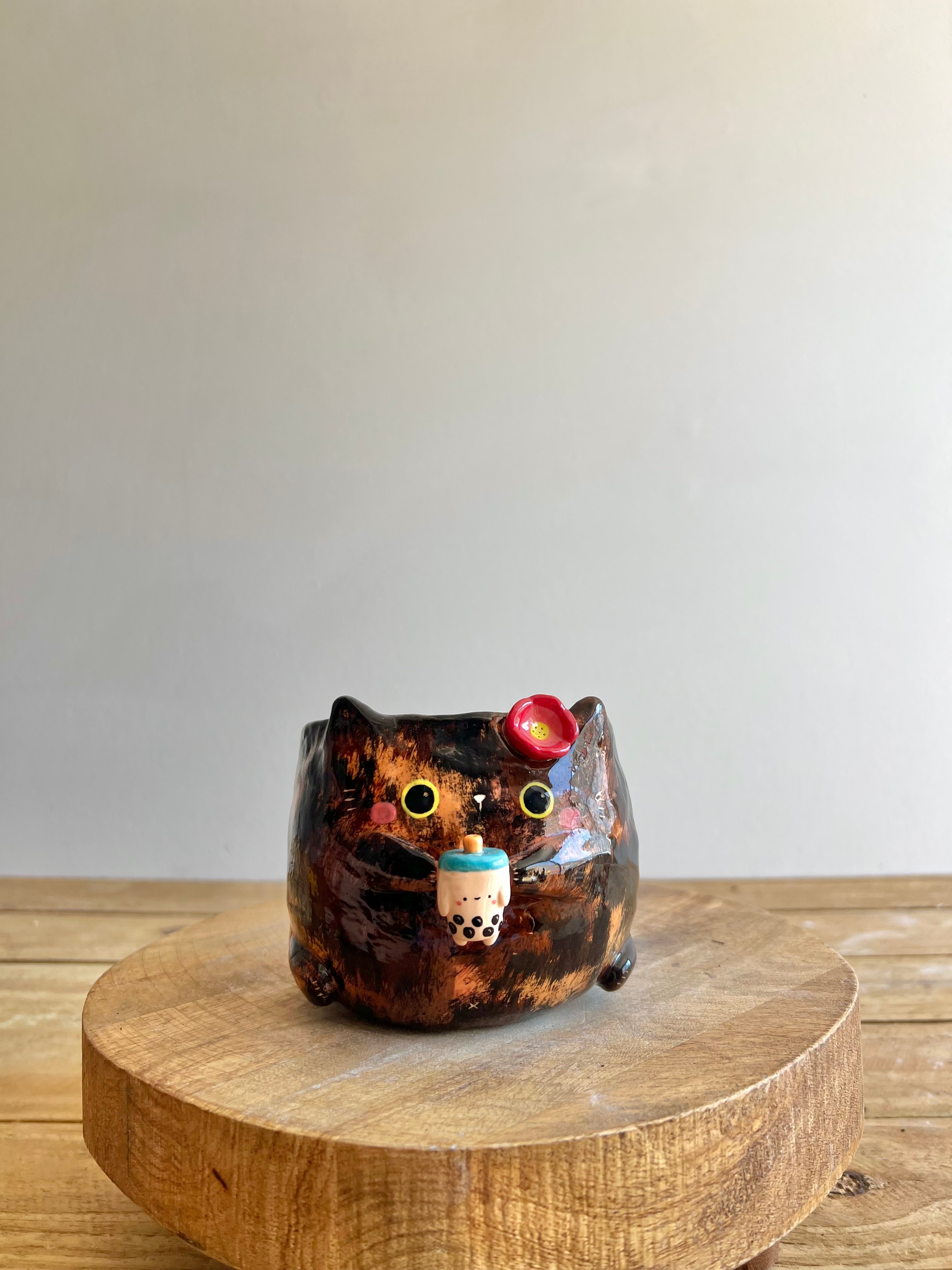 Tortie Pot