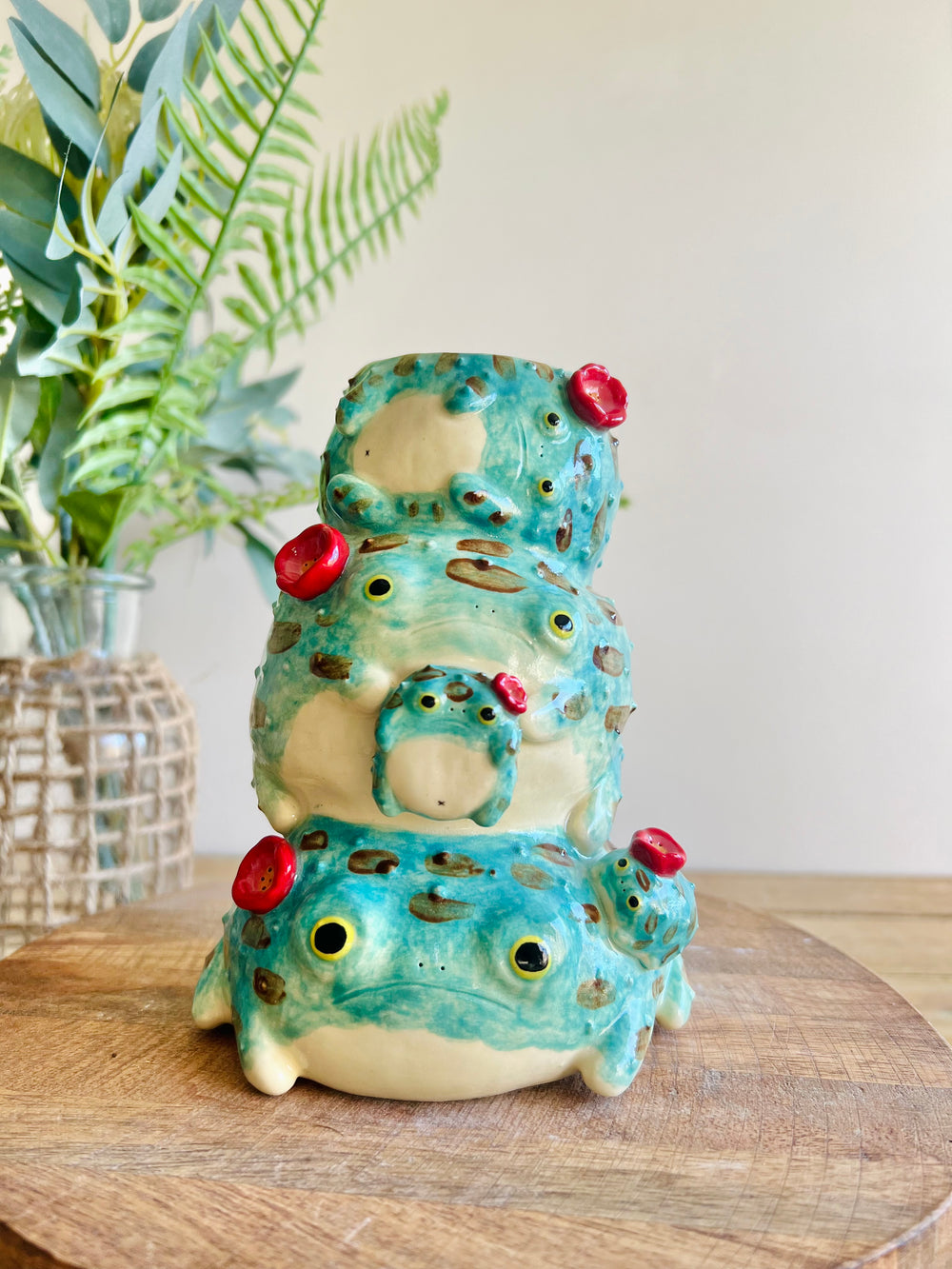 Grump Froggo family trio stack vase, photo 1 of 8