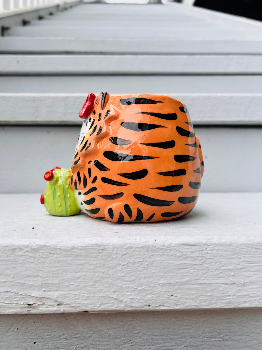 2in1 Tiger pot with cactus vase friend, photo 4 of 8