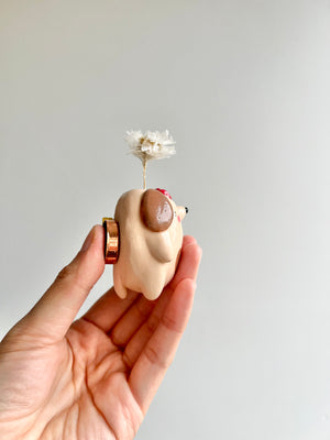 Bud Vase Magnet