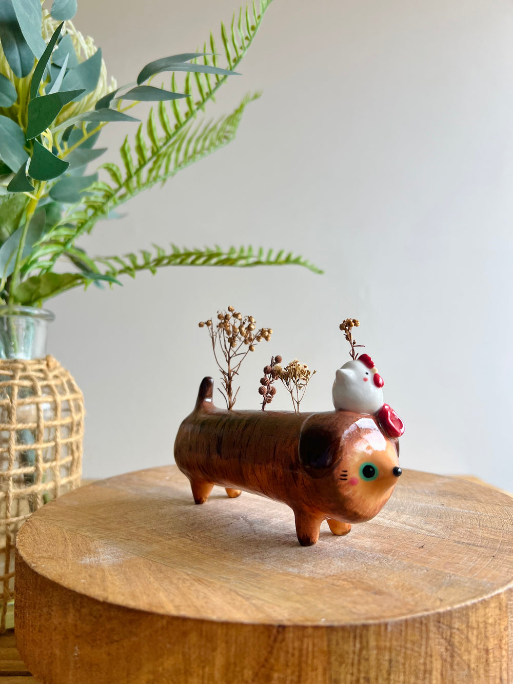 Long dog bud vase, photo 10 of 11
