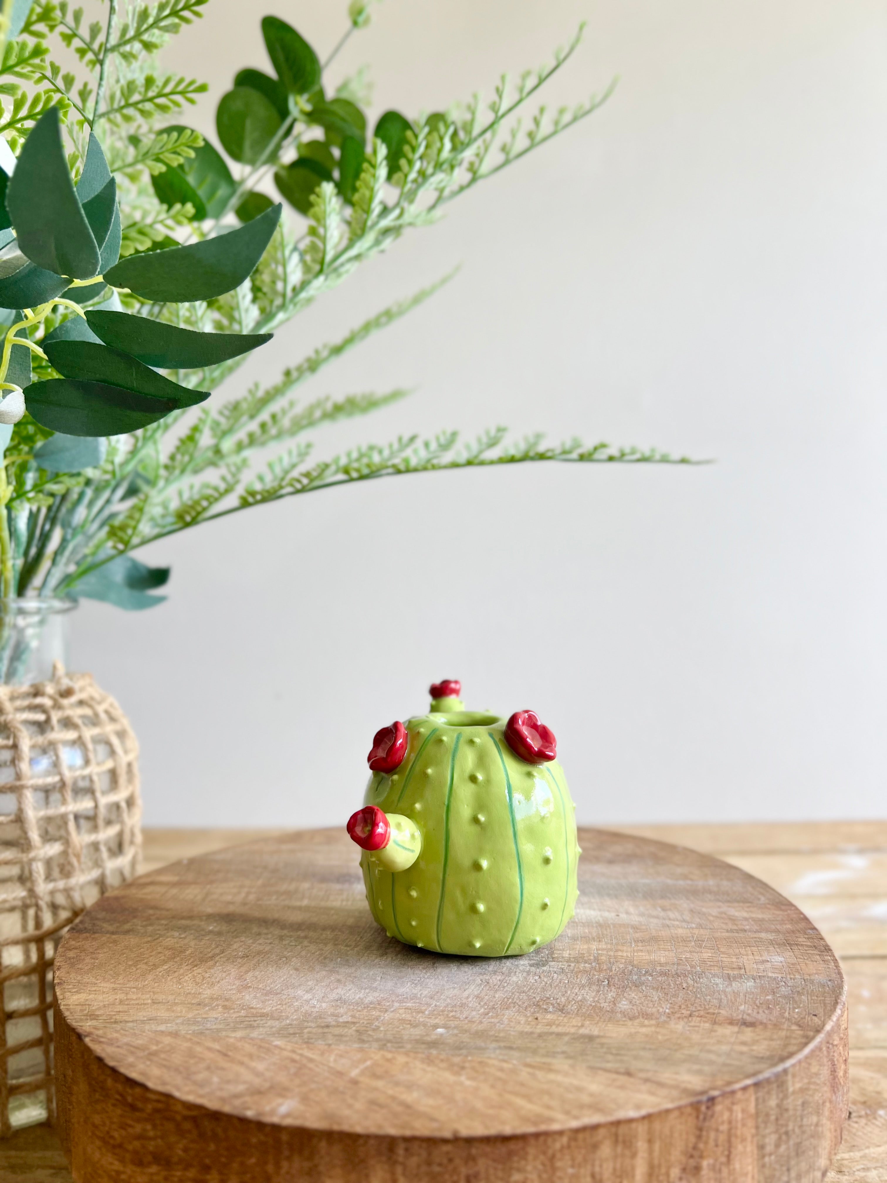 Flowery MULD cactus bud vase