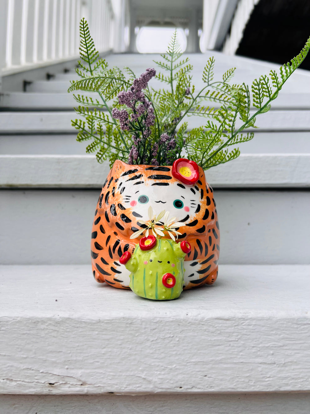 2in1 Tiger pot with cactus vase friend, photo 7 of 8