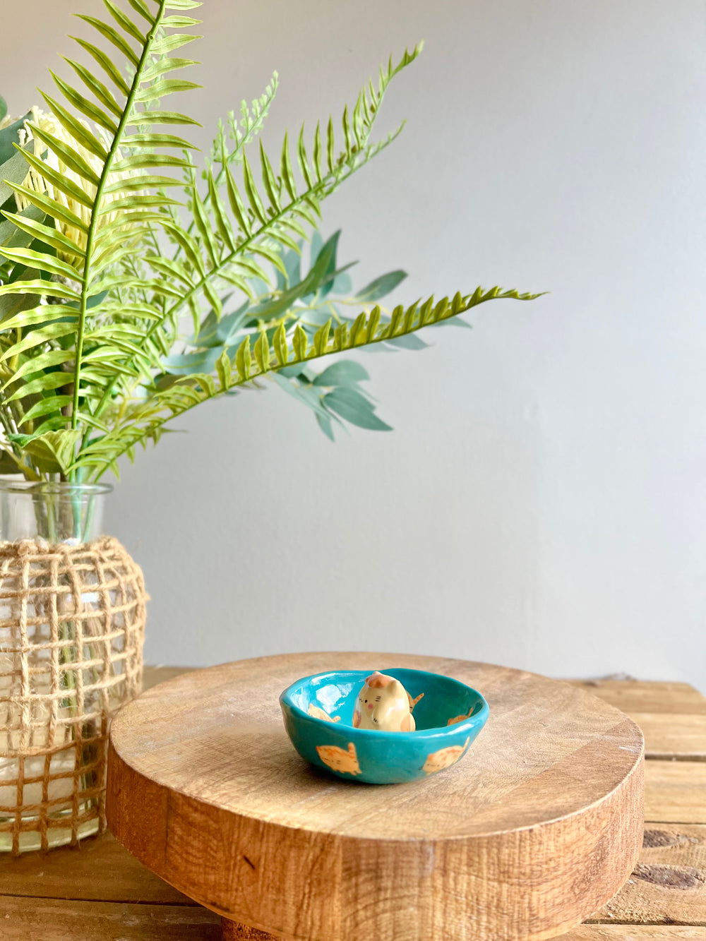 Bud vase trinket dish, photo 3 of 12