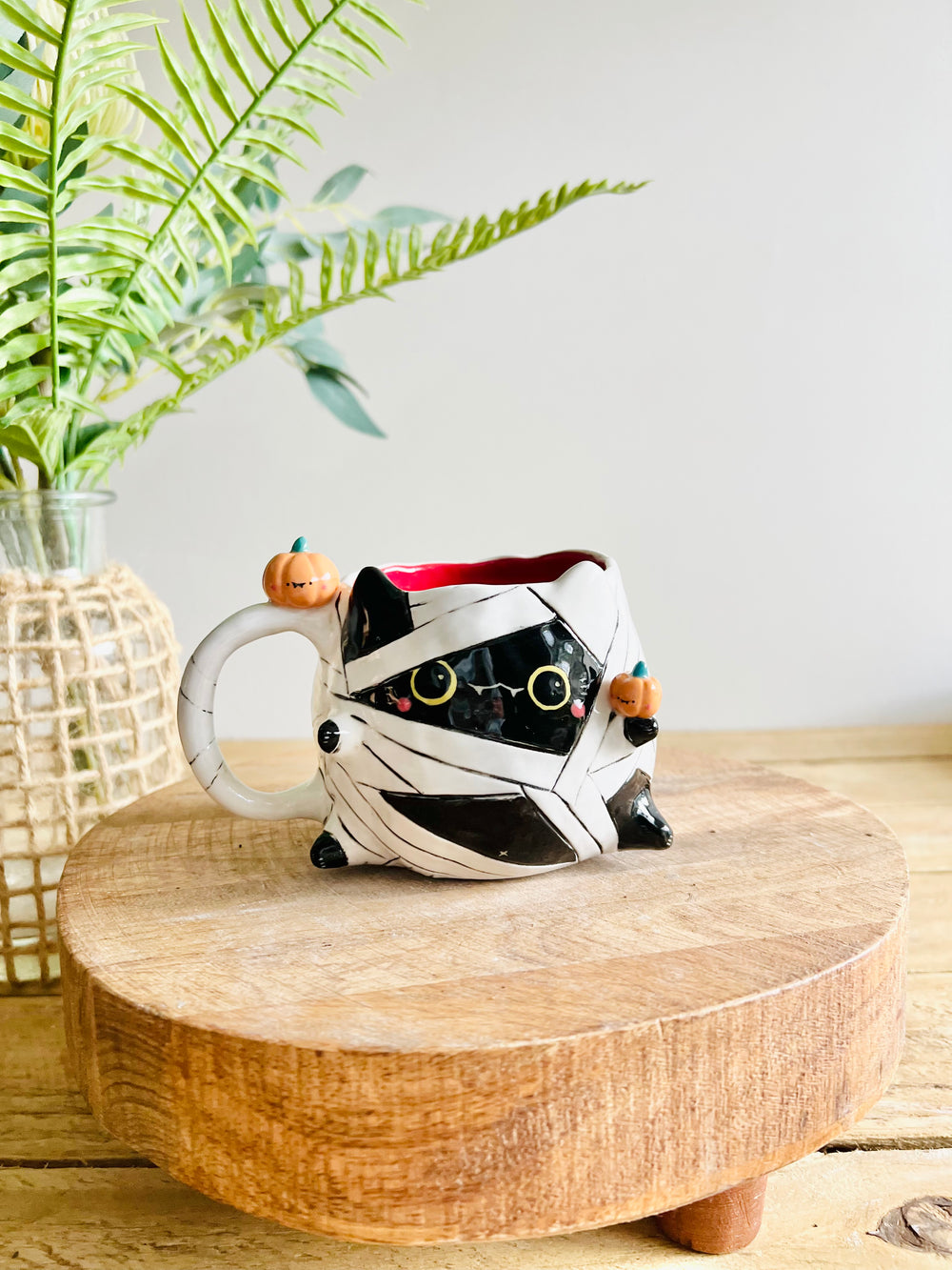 Mummy kitty mug with pumpkin friends, photo 1 of 9