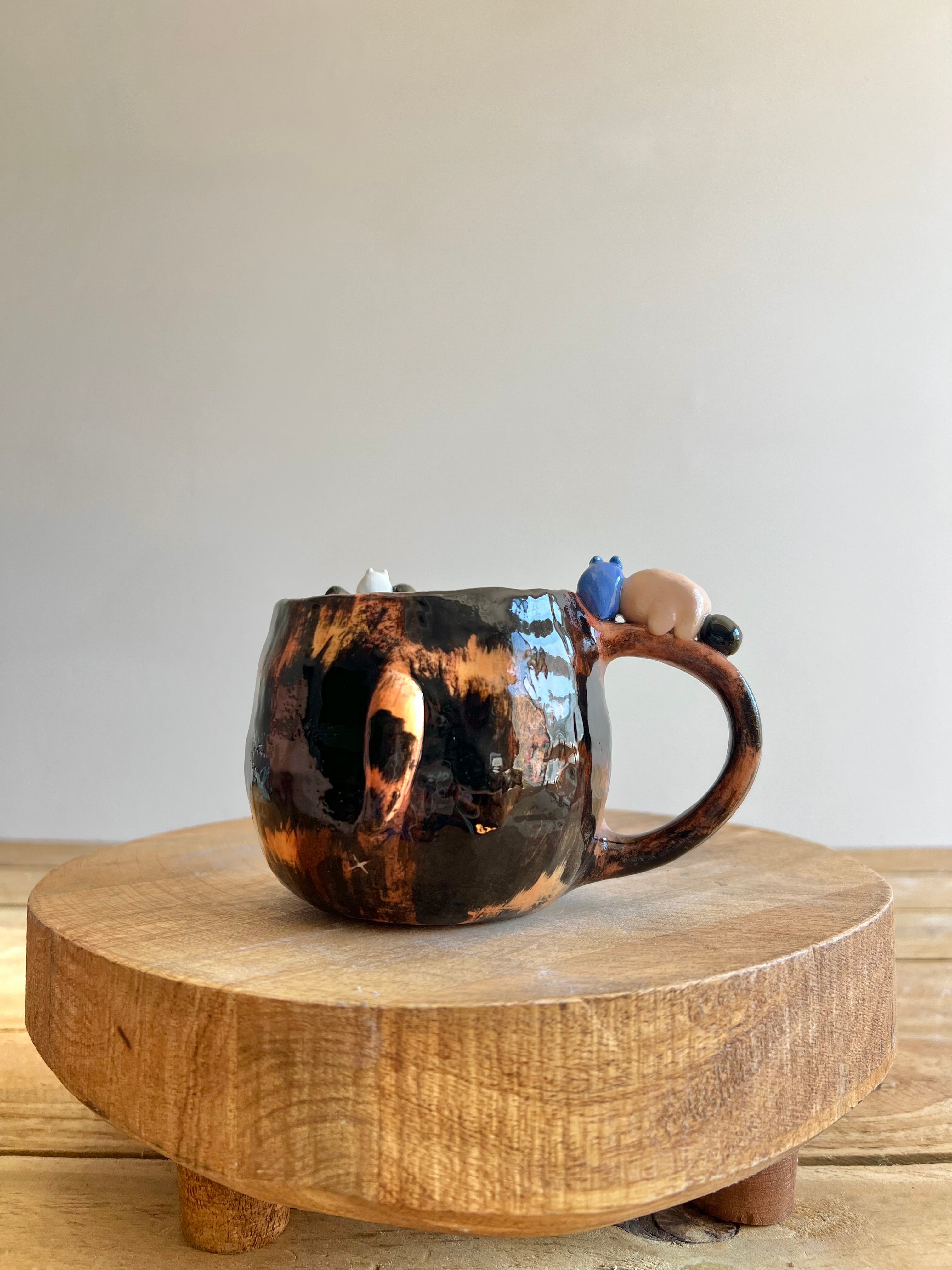Tortie Mug