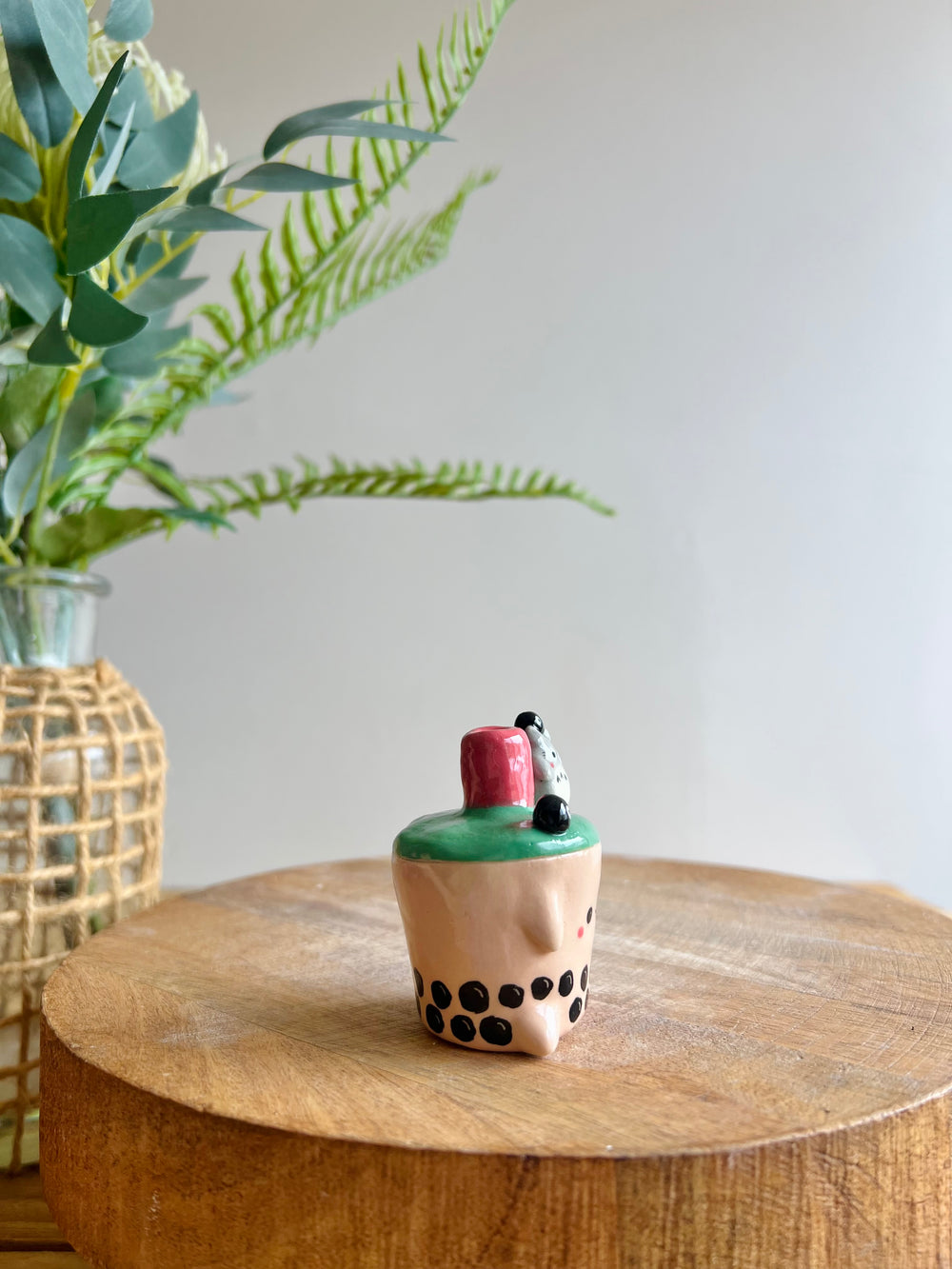 Bud vase, photo 3 of 6