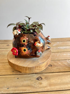 BIG mama Tortie pot