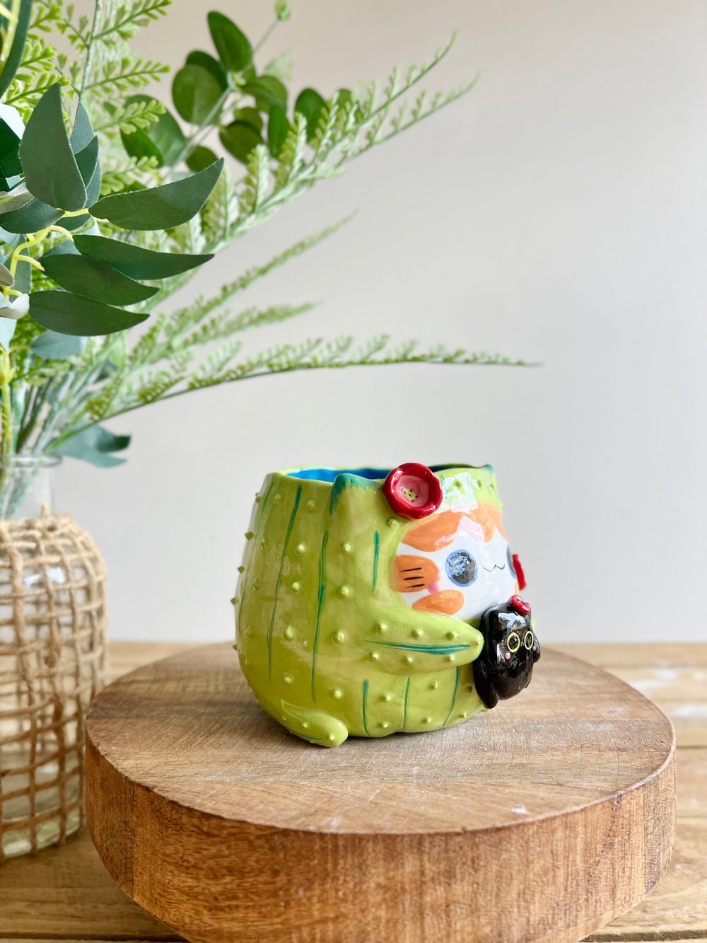 Flowery ginger CAT-us pot with black cat friend, photo 3 of 14