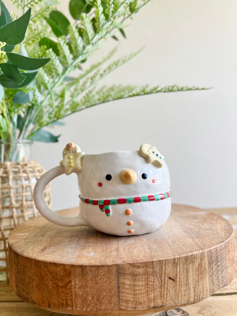 Snowman mug with gingerbread friends, photo 1 of 12