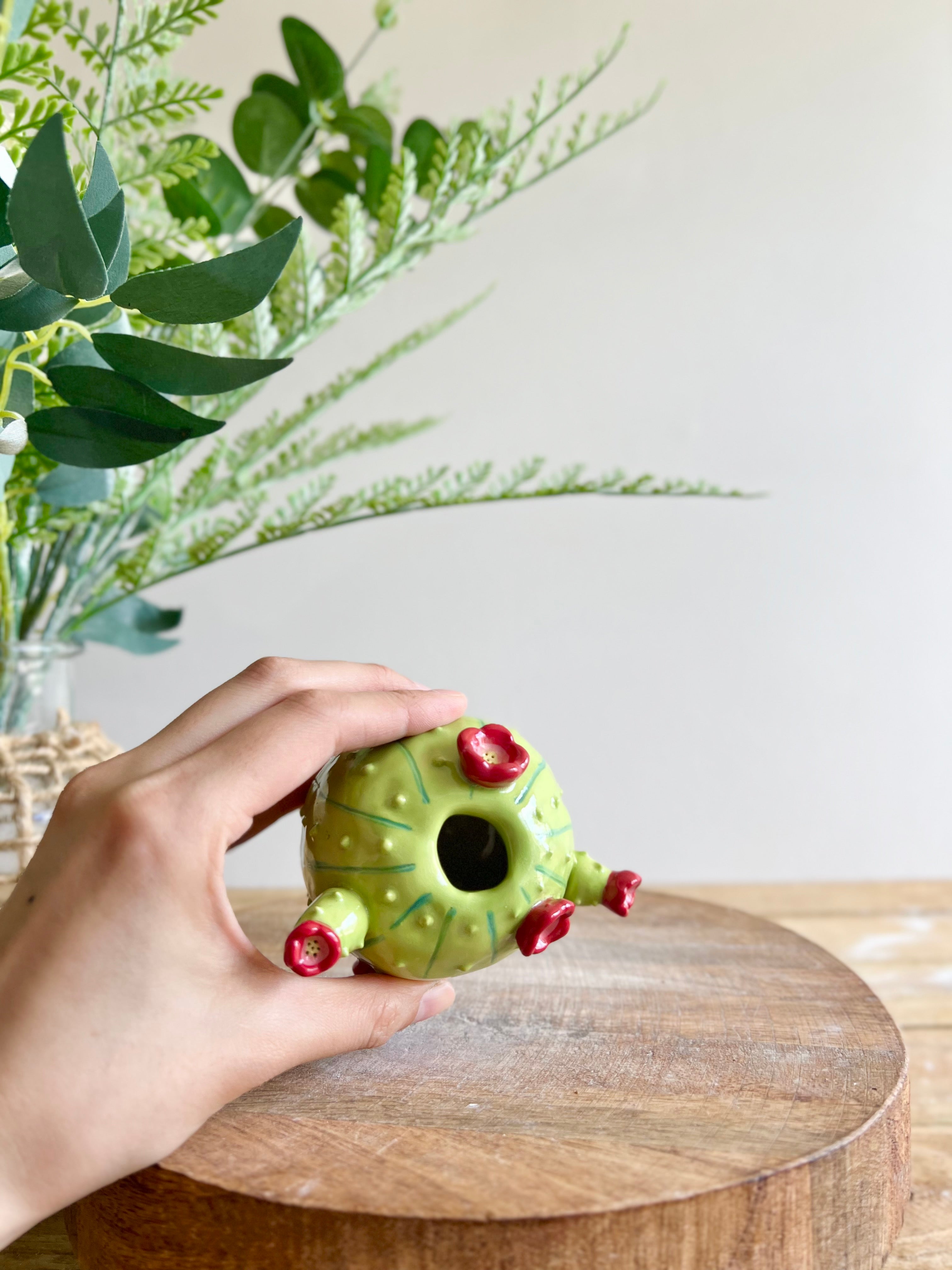 Flowery MULD cactus bud vase