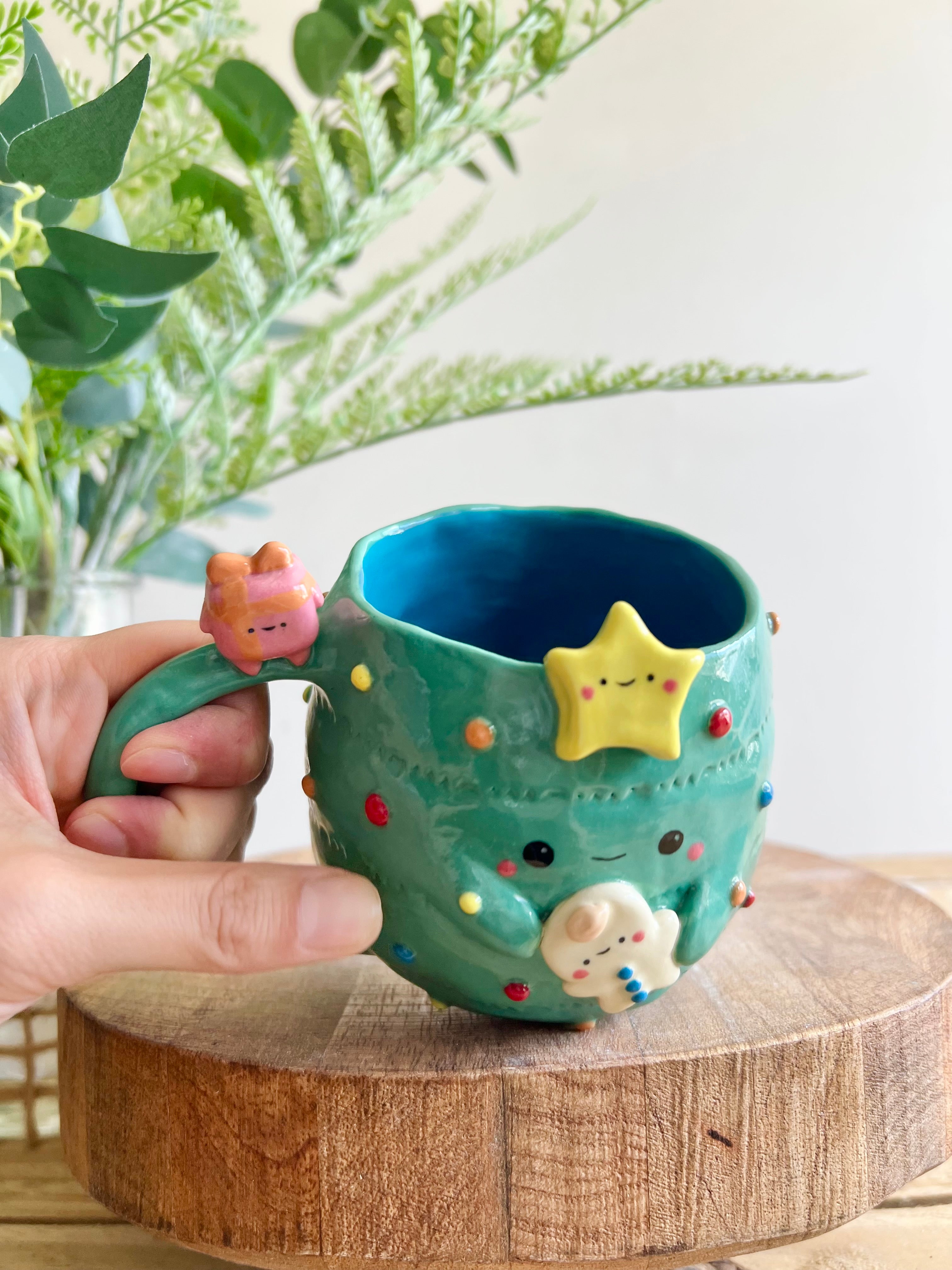 Christmas tree mug with gingerbread and present friend