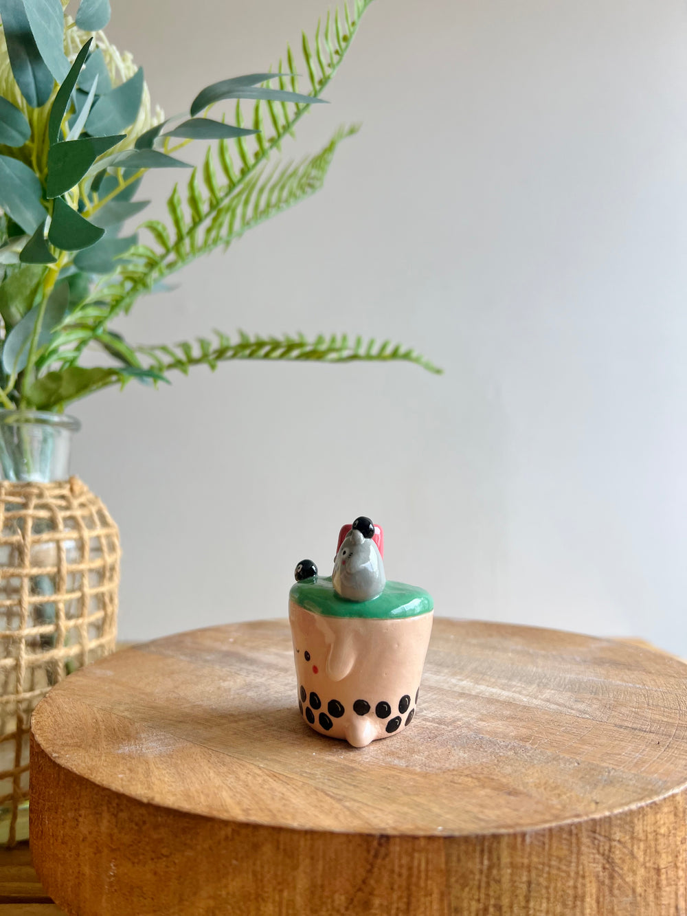 Bud vase, photo 5 of 6