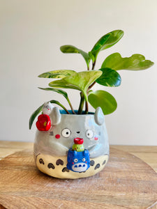 Totoro pot with Chibi Totoro pot and friend