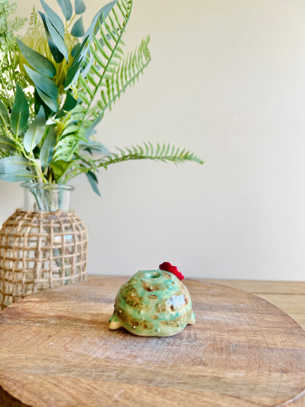 Grump Froggo bud vase #1, photo 5 of 7