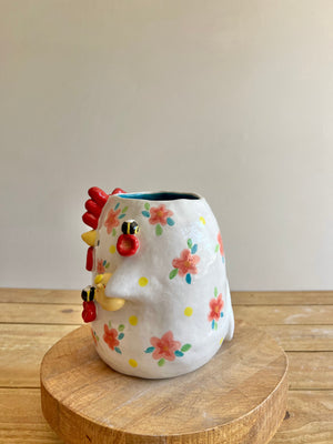 Large Chicken pot/vase