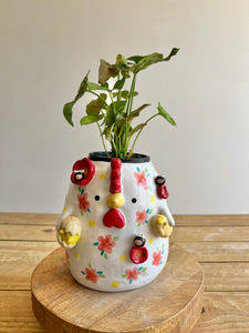 Large Chicken pot/vase