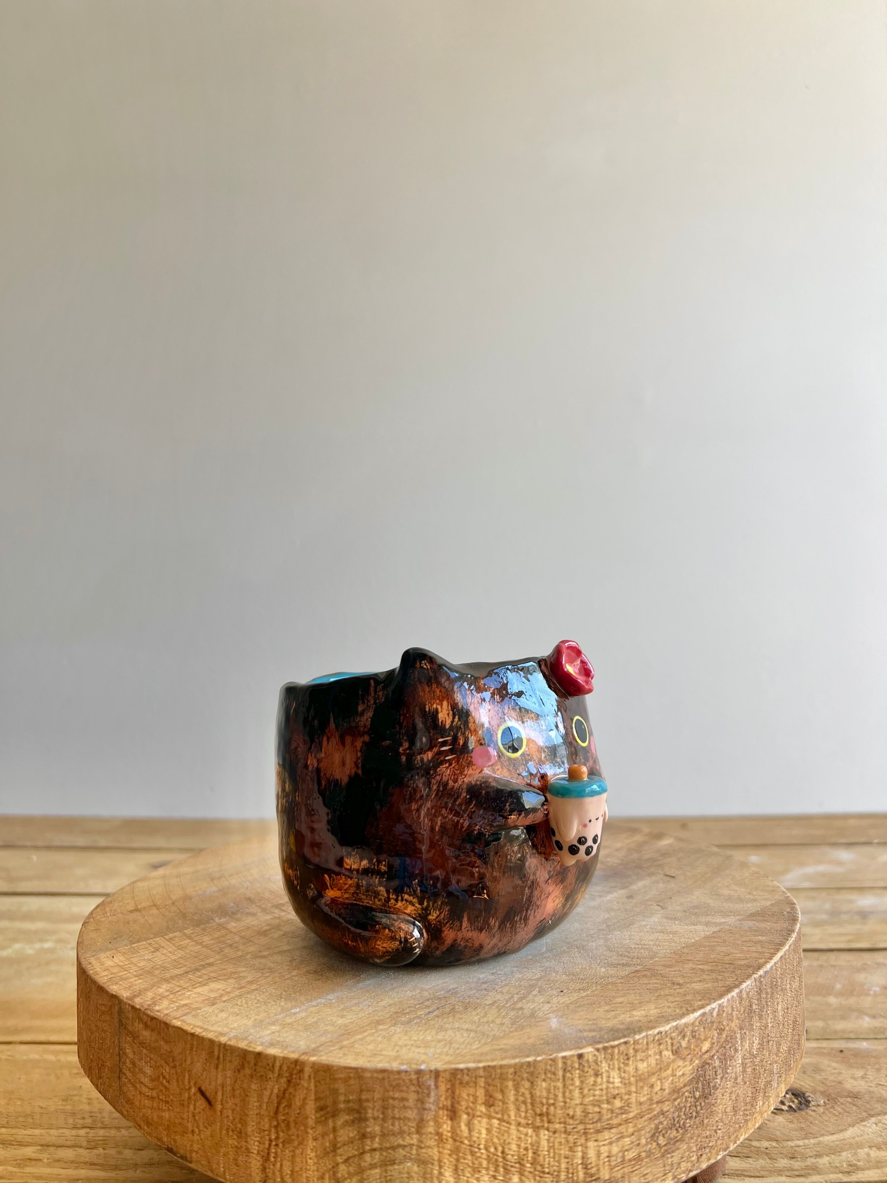 Tortie Pot