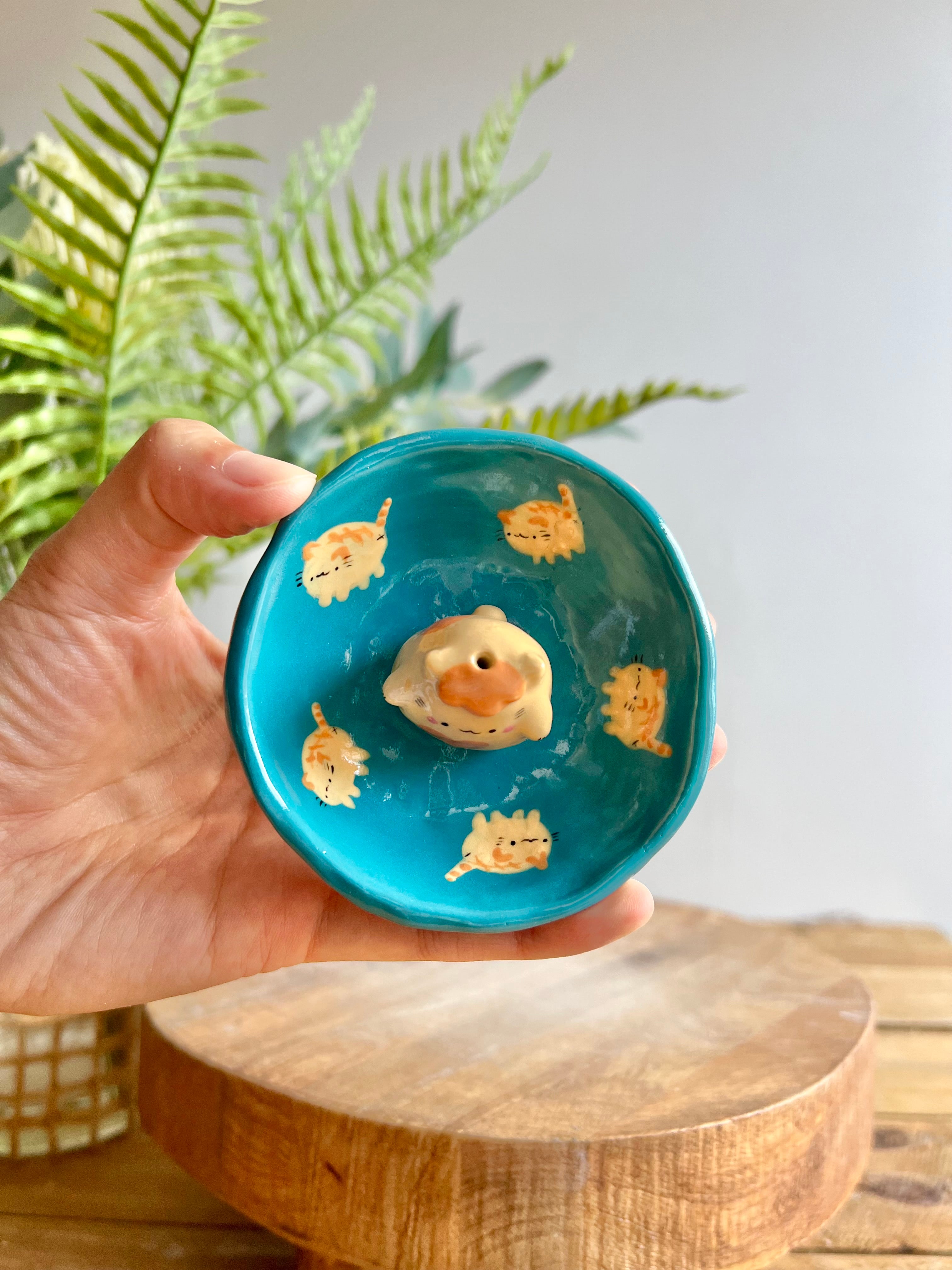 Bud vase trinket dish