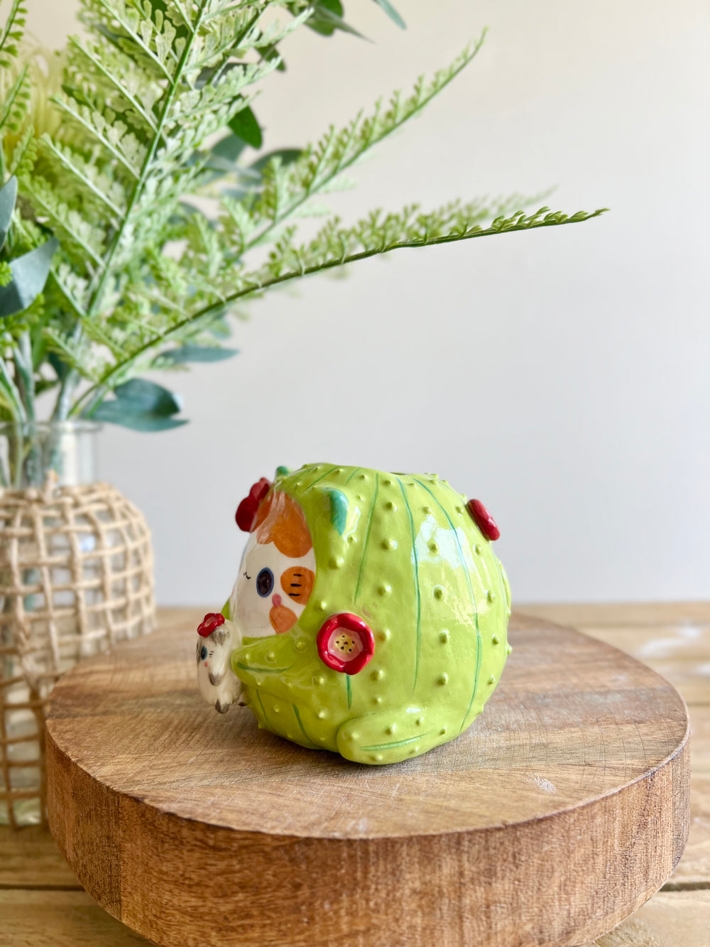 Flowery Ginger CAT-us vase with grey cat friend, photo 7 of 17
