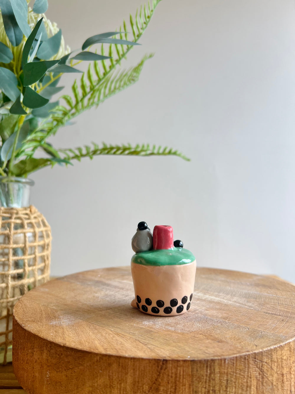 Bud vase, photo 4 of 6