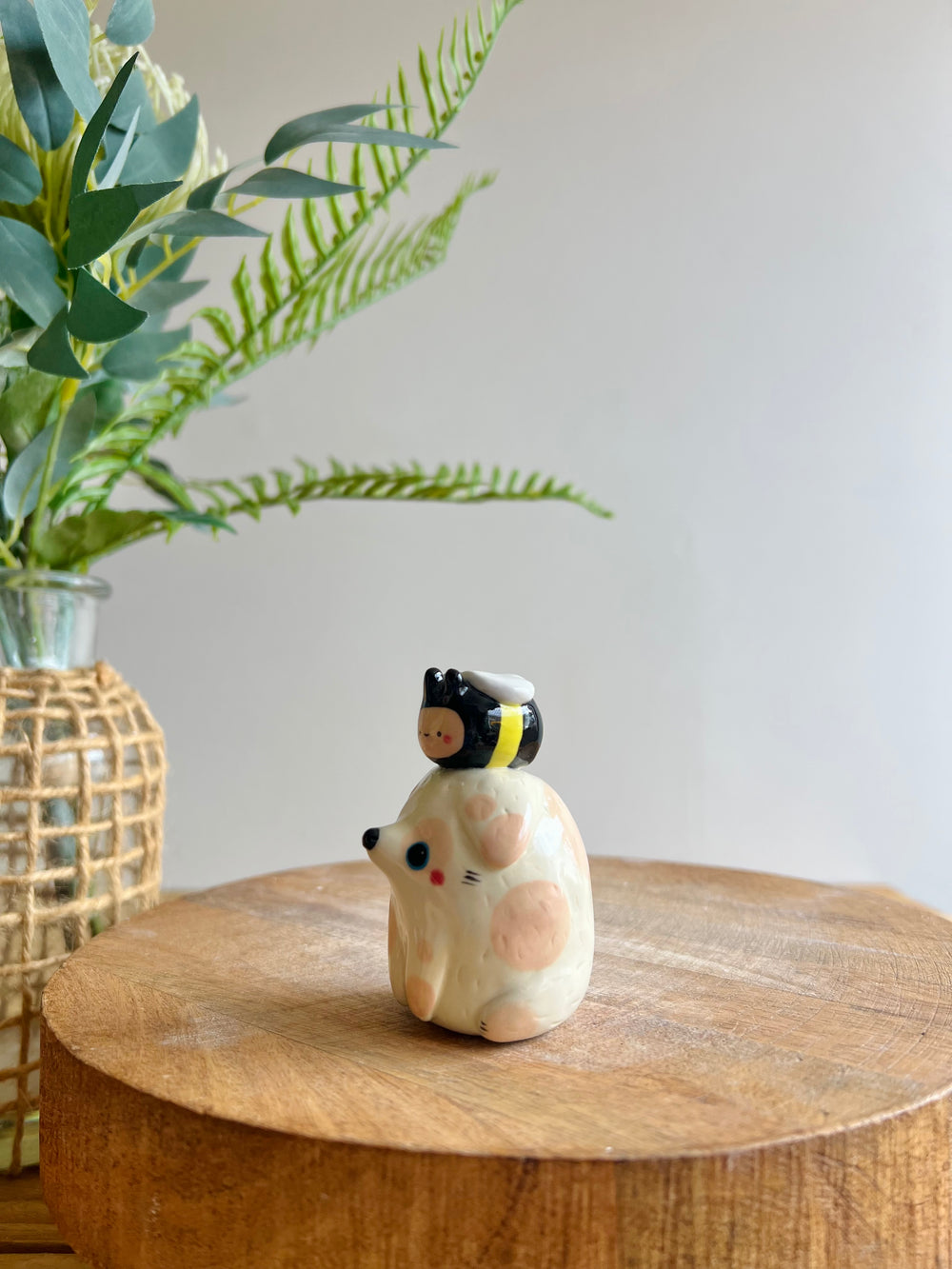 Bus vase, photo 6 of 7