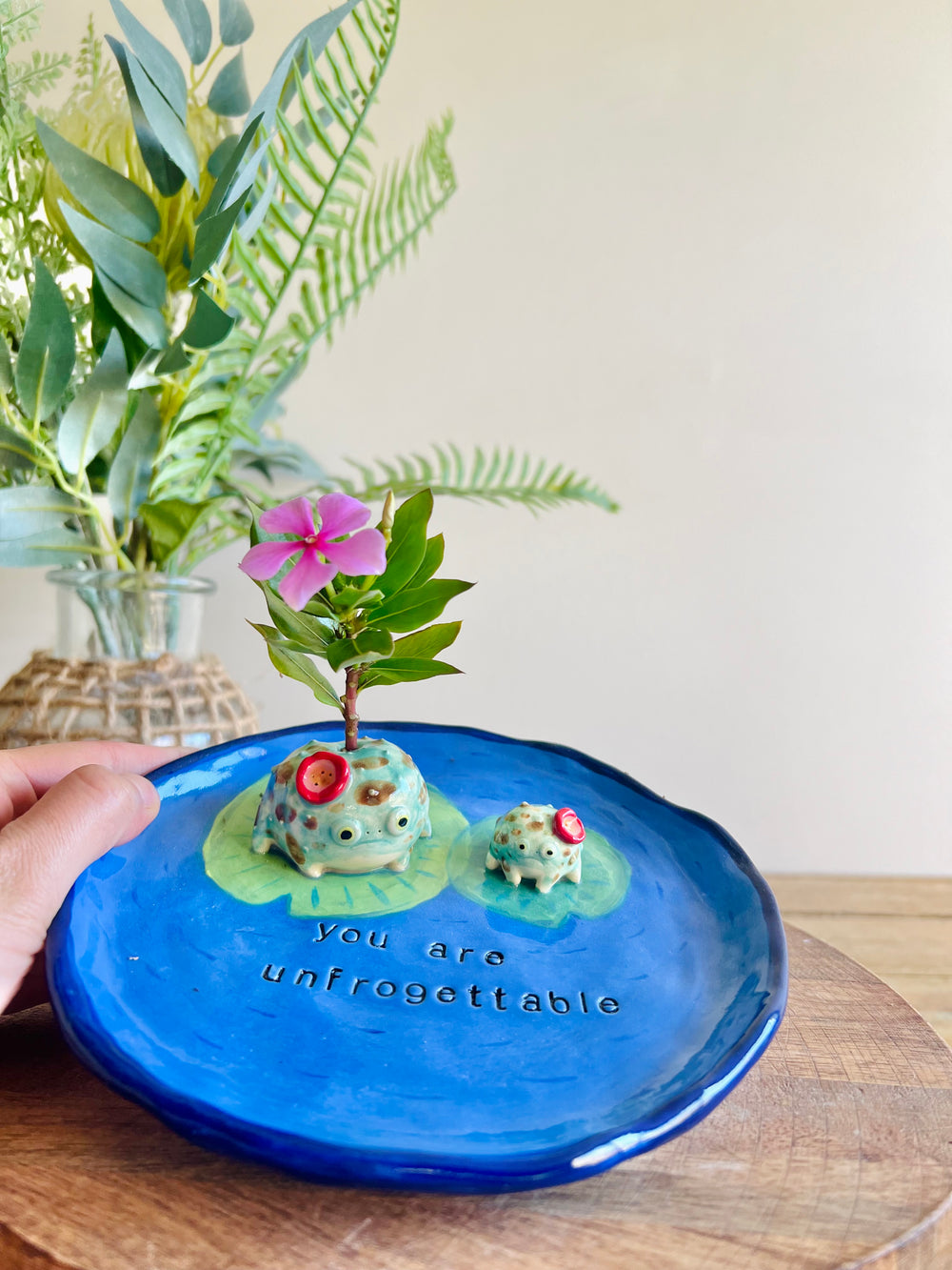 UnFROGgetable grump froggo trinket dish with bud vase, photo 6 of 6