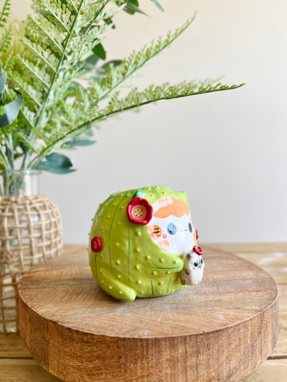 Flowery Ginger CAT-us vase with grey cat friend, photo 3 of 17