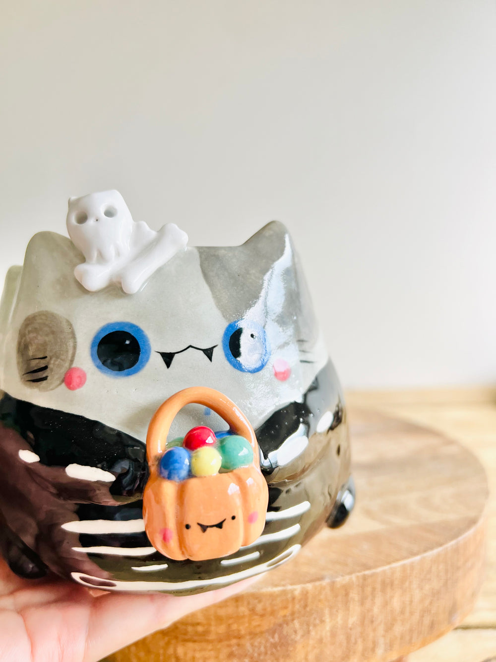 Trick or treat skeleton kitty pot, photo 8 of 10