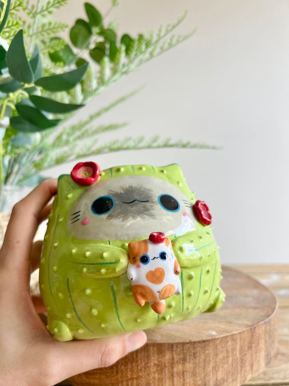 Flowery grey CAT-us pot with ginger cat friend, photo 12 of 15