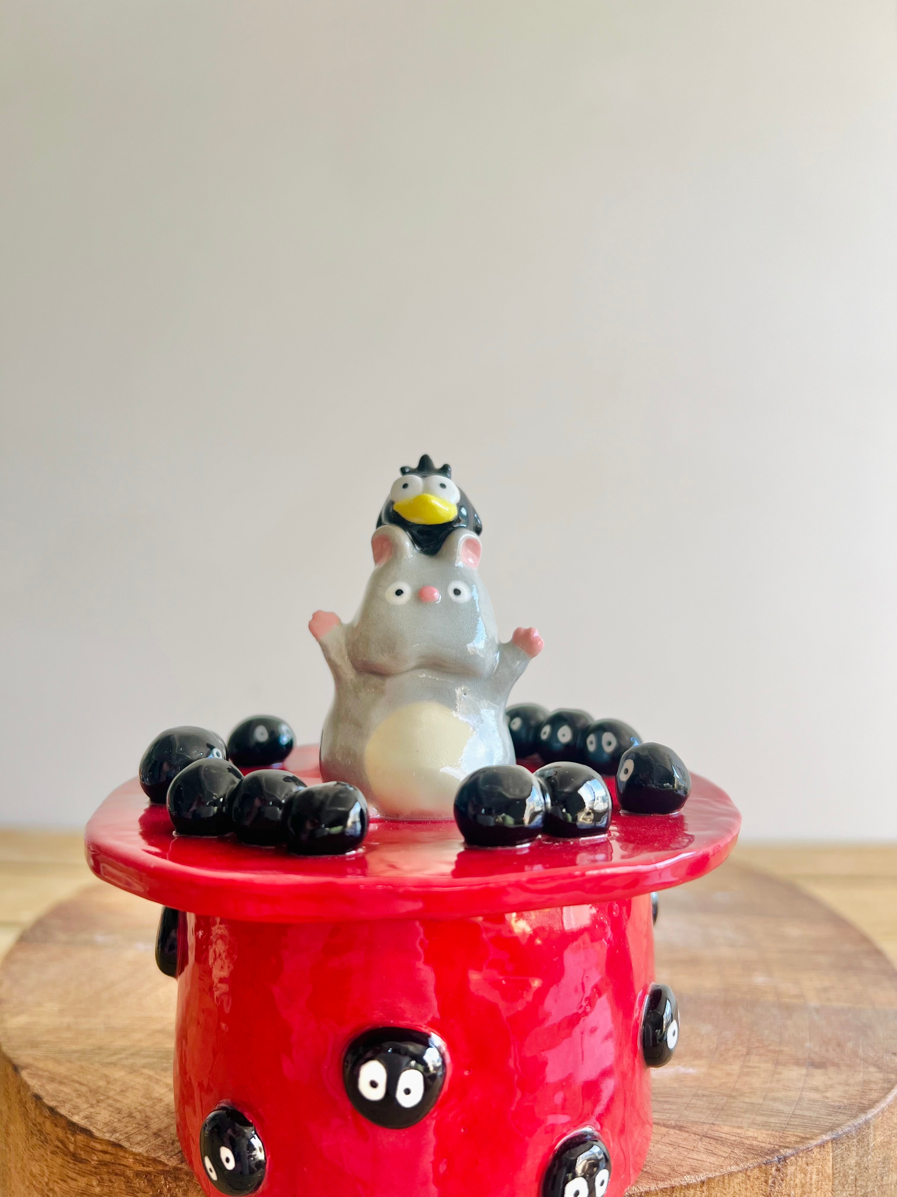 Boh Mouse and Yu-Bird lidded trinket pot