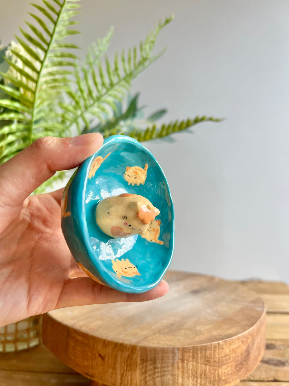 Bud vase trinket dish, photo 9 of 12