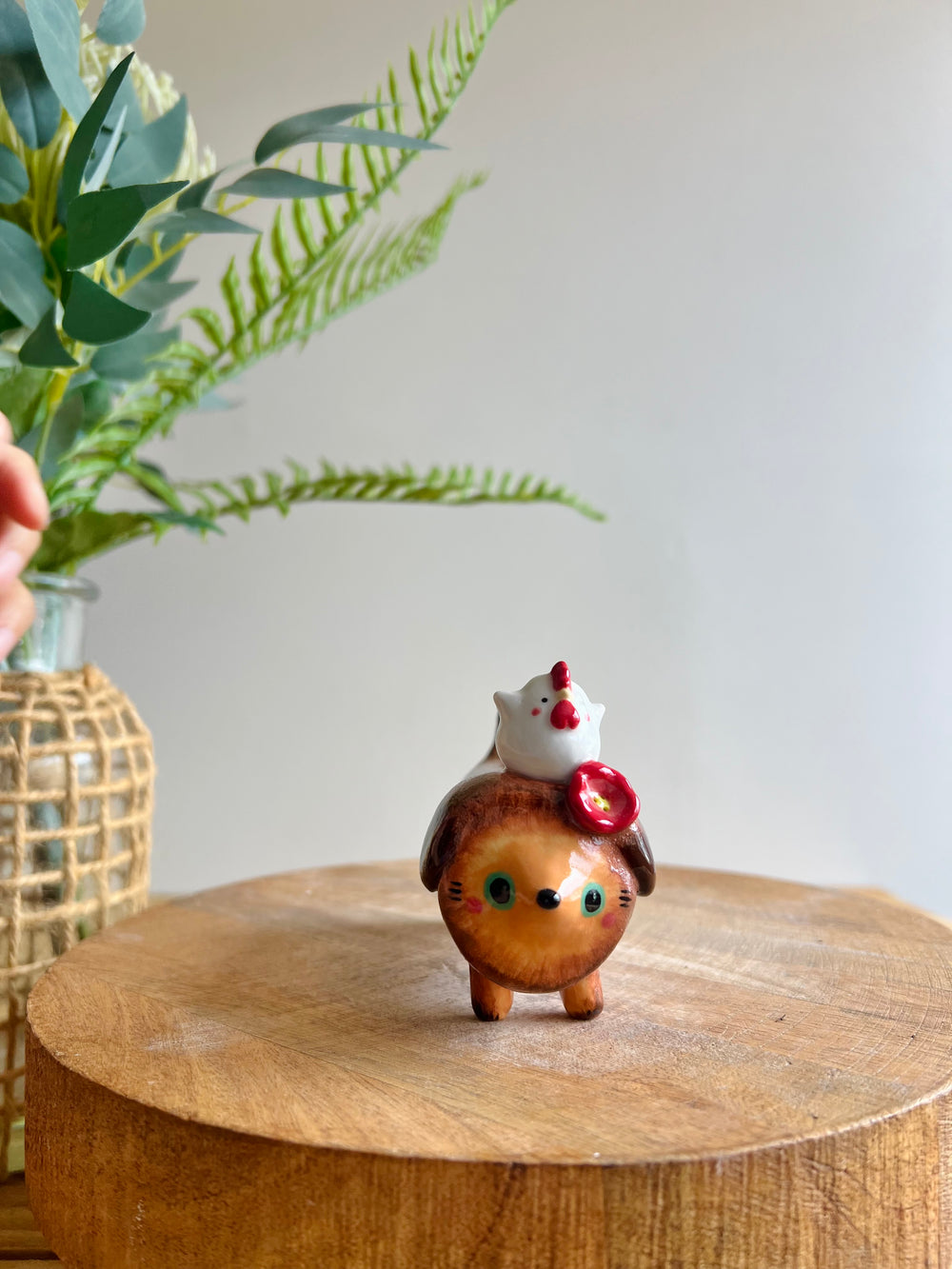 Long dog bud vase, photo 7 of 11