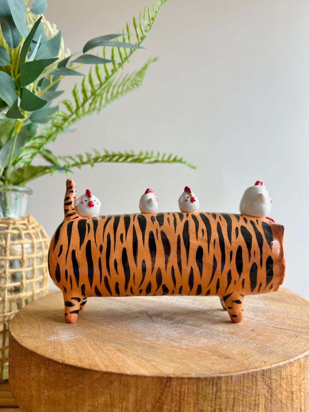 Long tiger bud vase, photo 3 of 17