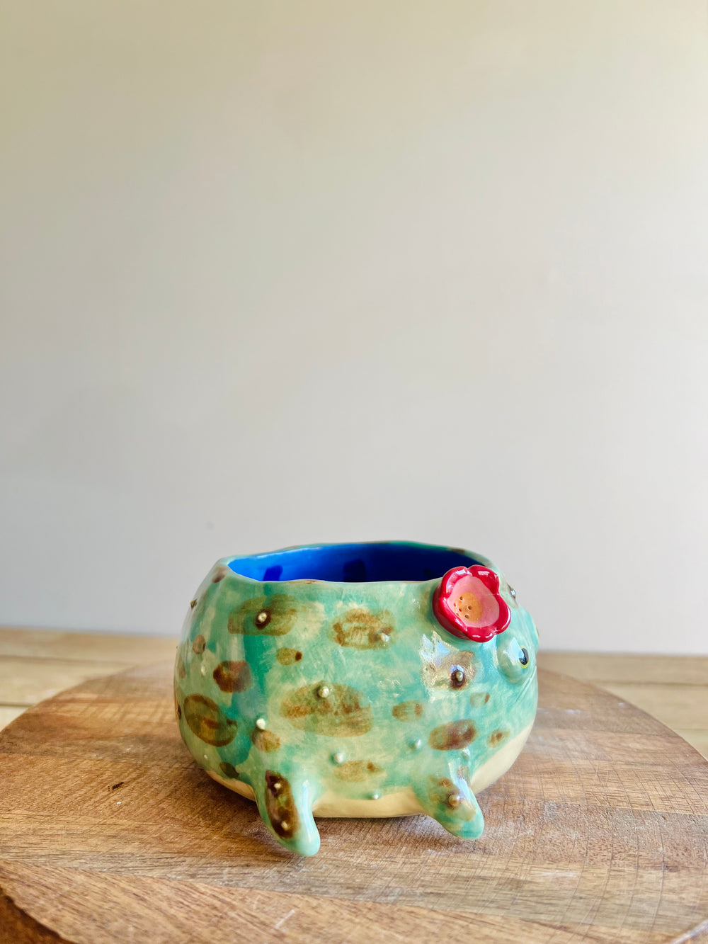 Grump froggo pot with BONUS mini grump friend #1, photo 3 of 8
