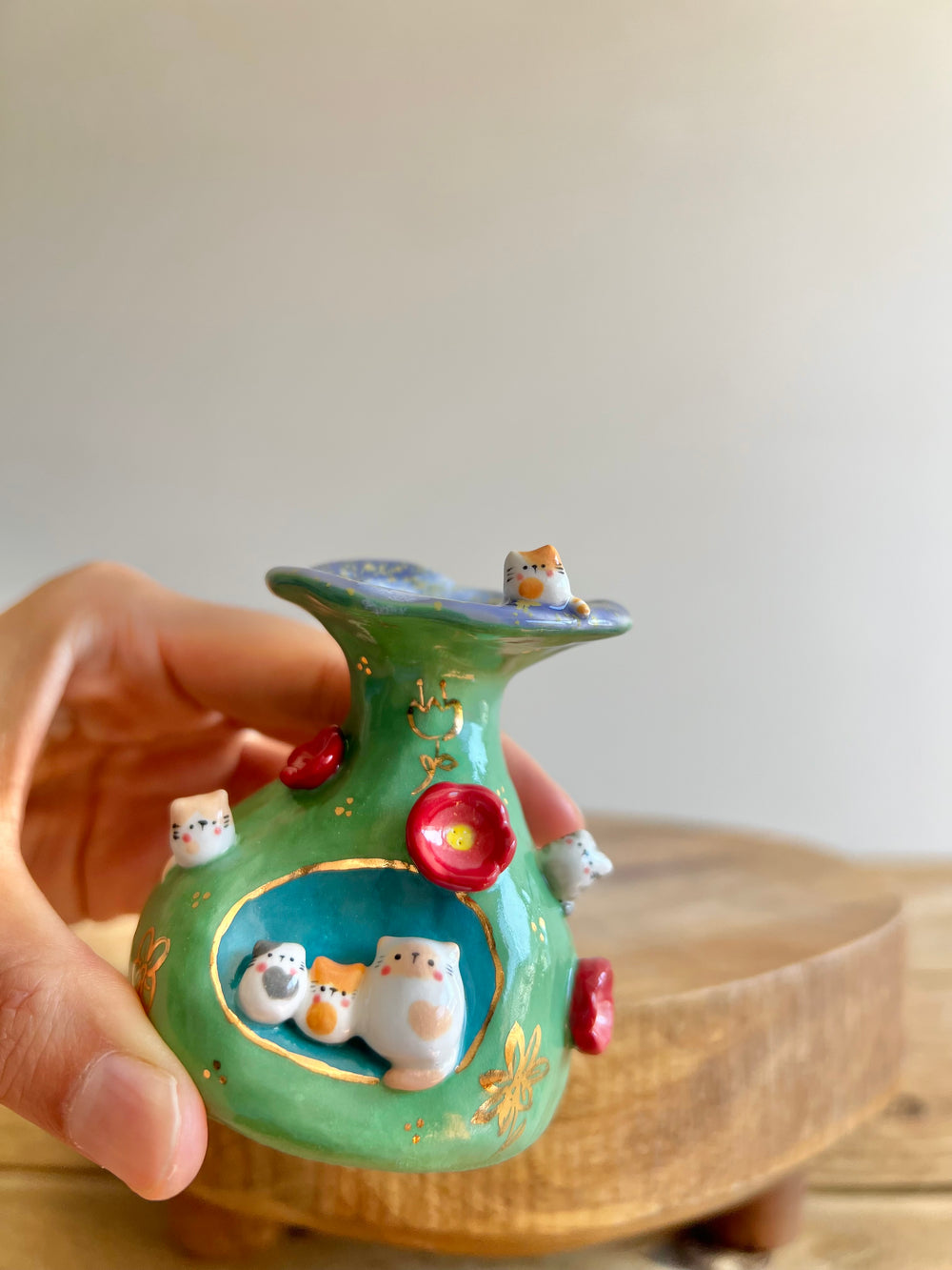 Bud Vase, photo 8 of 11