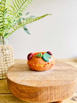 Pumpkin with spider friends candle holder/trinket dish