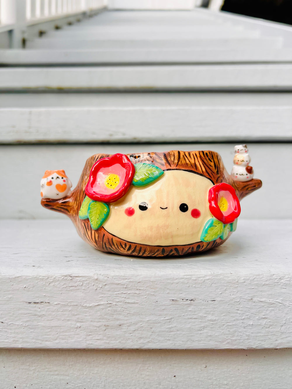 Happy tree pot with cat stack friends, photo 7 of 9