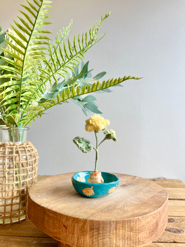 Bud vase trinket dish