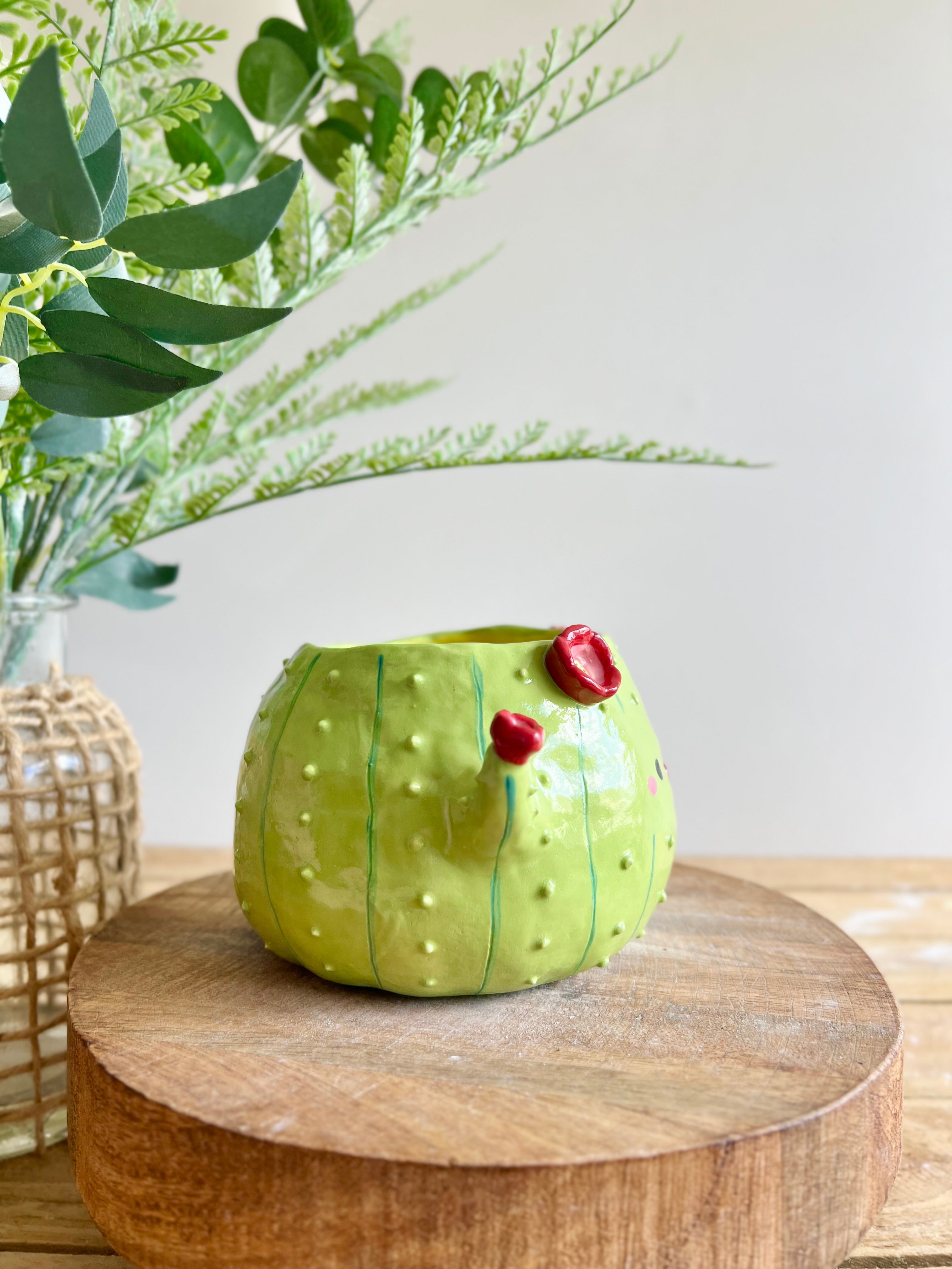 Flowery MULD Cactus pot #1