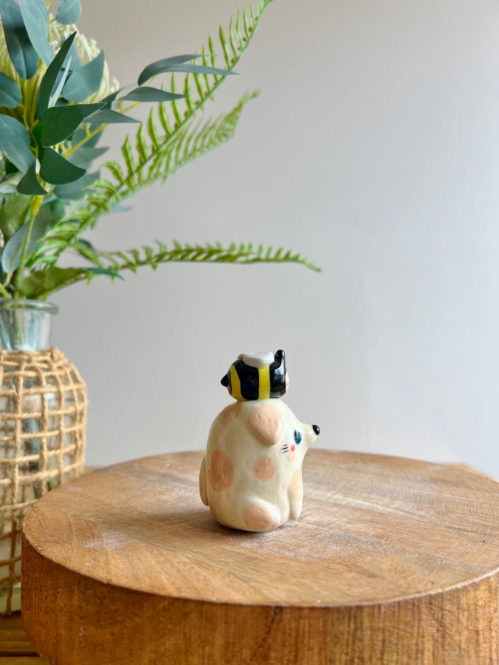 Bus vase, photo 4 of 7