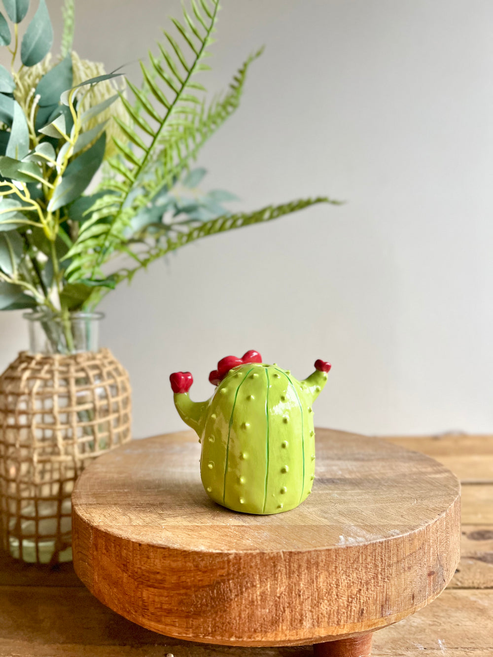 Bud vase, photo 5 of 9