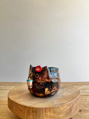 Tortie Pot